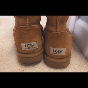 UGGs